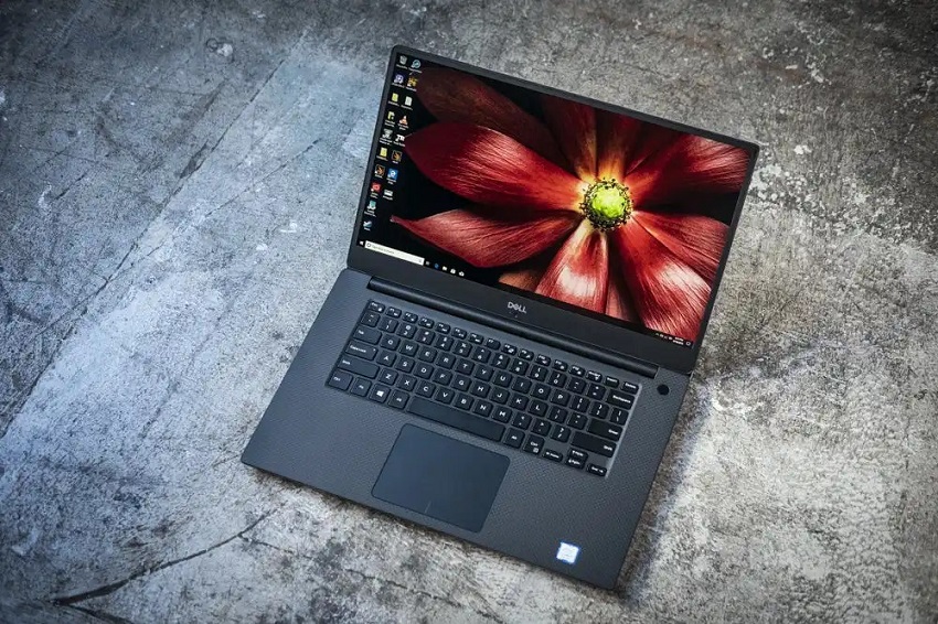Does Dell XPS 15 9570 Have a Touch Screen