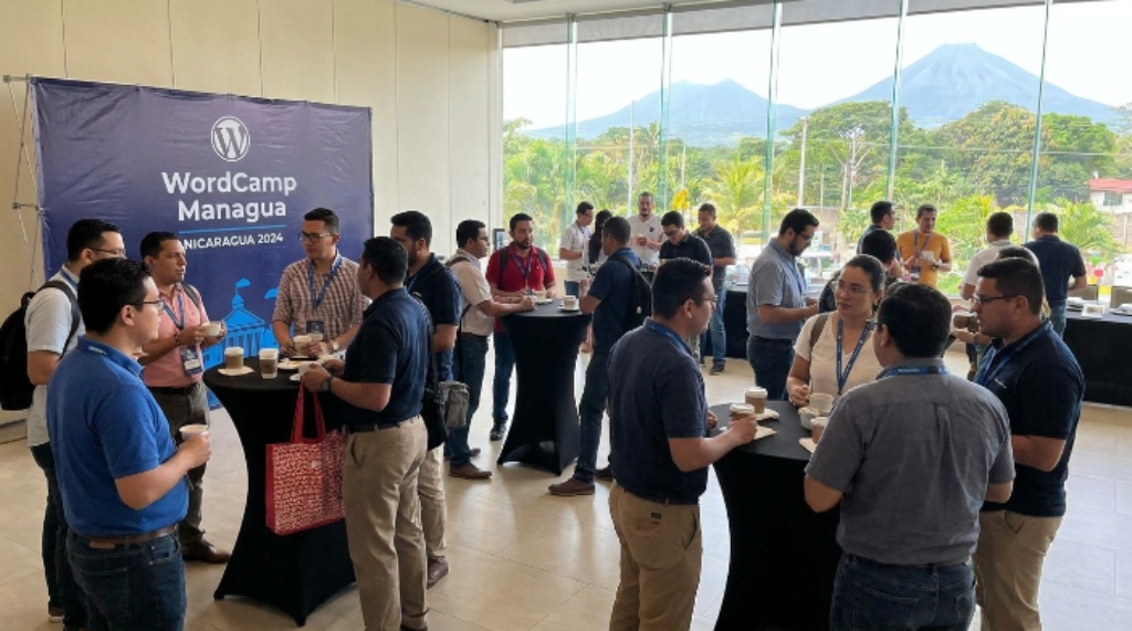 Attendees networking at WordCamp Managua conference in Nicaragua